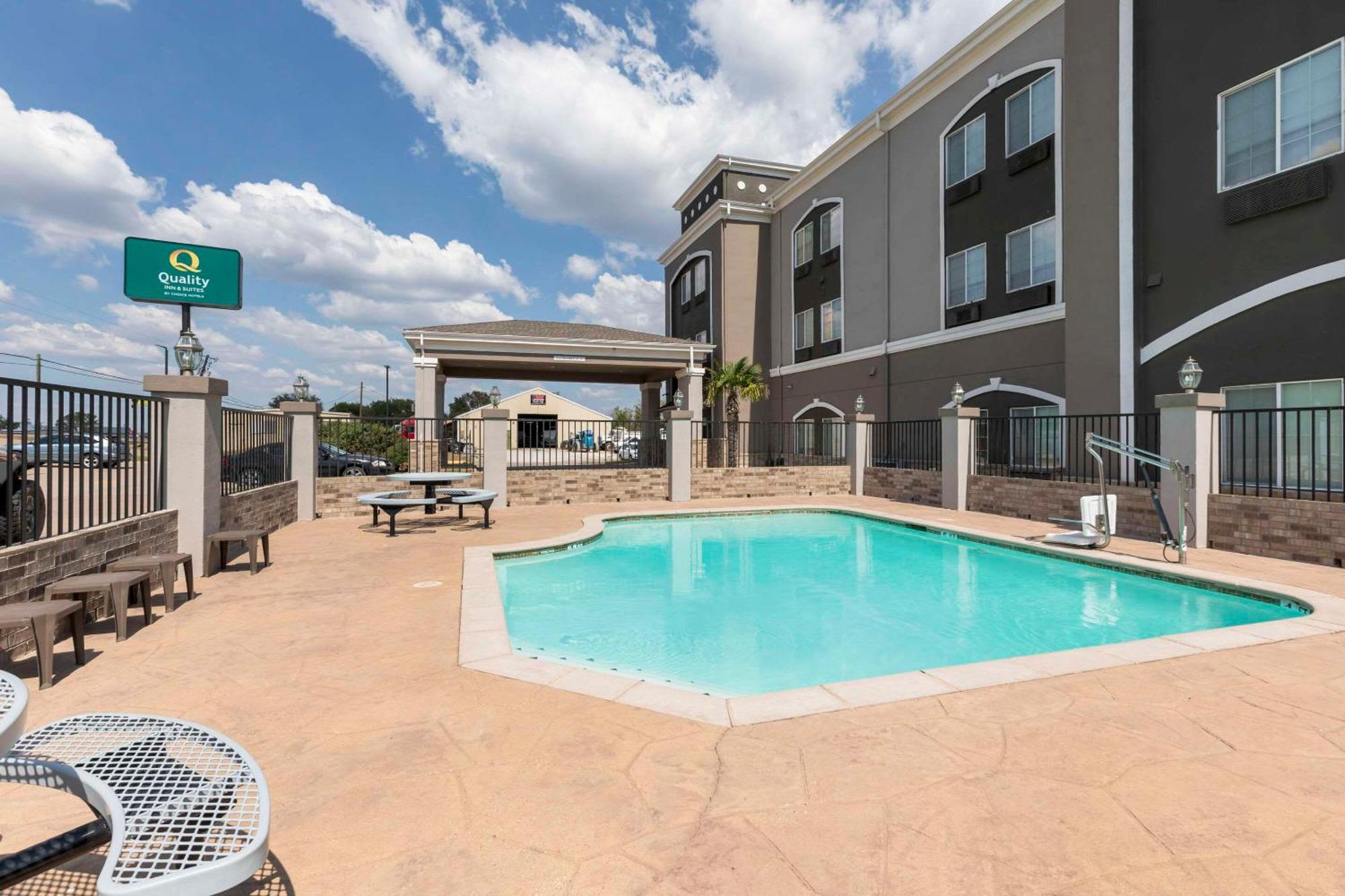 Quality Inn And Suites Groesbeck Εξωτερικό φωτογραφία